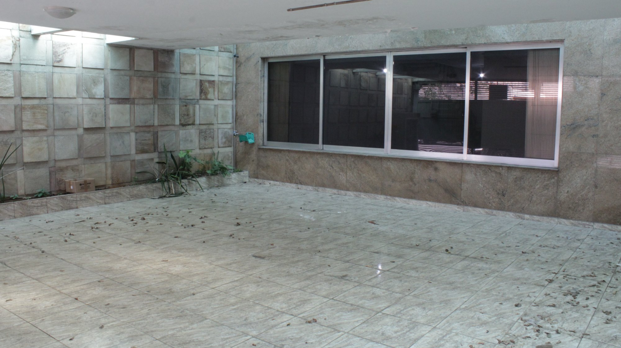 SOBRADO AMPLO NO BOSQUE DA SAÚDE – 270m² DE PURO ESPAÇO!
