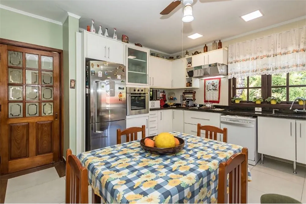 JISPAADFF 186 612521010-7 - REMAX Place Exclusividades JISPAADFF 186 612521010-7 - REMAX Place Exclusividades