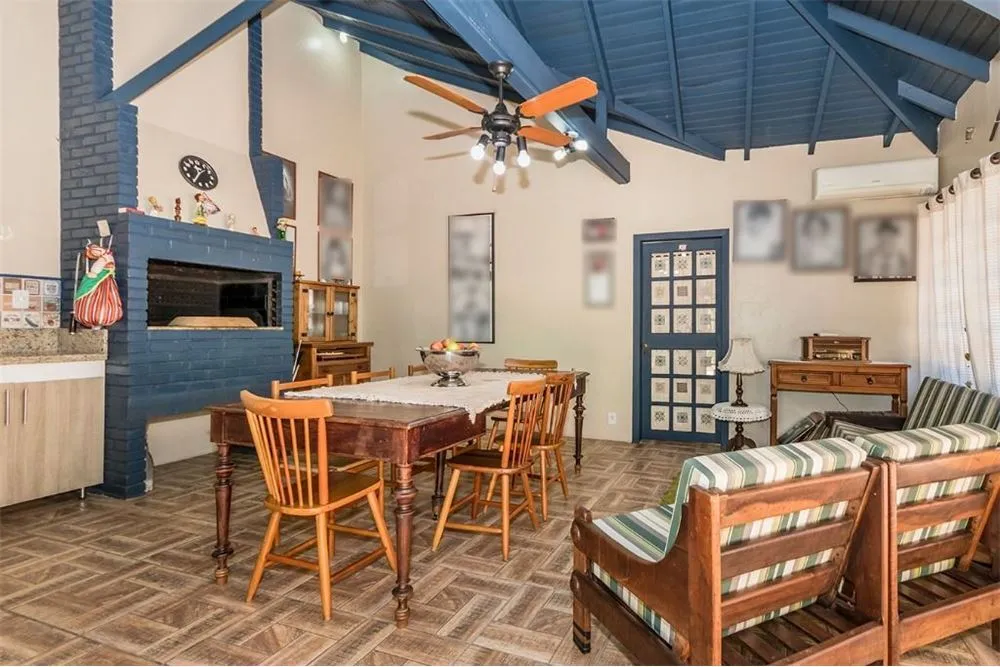 JISPAADFF 186 612521010-7 - REMAX Place Exclusividades JISPAADFF 186 612521010-7 - REMAX Place Exclusividades