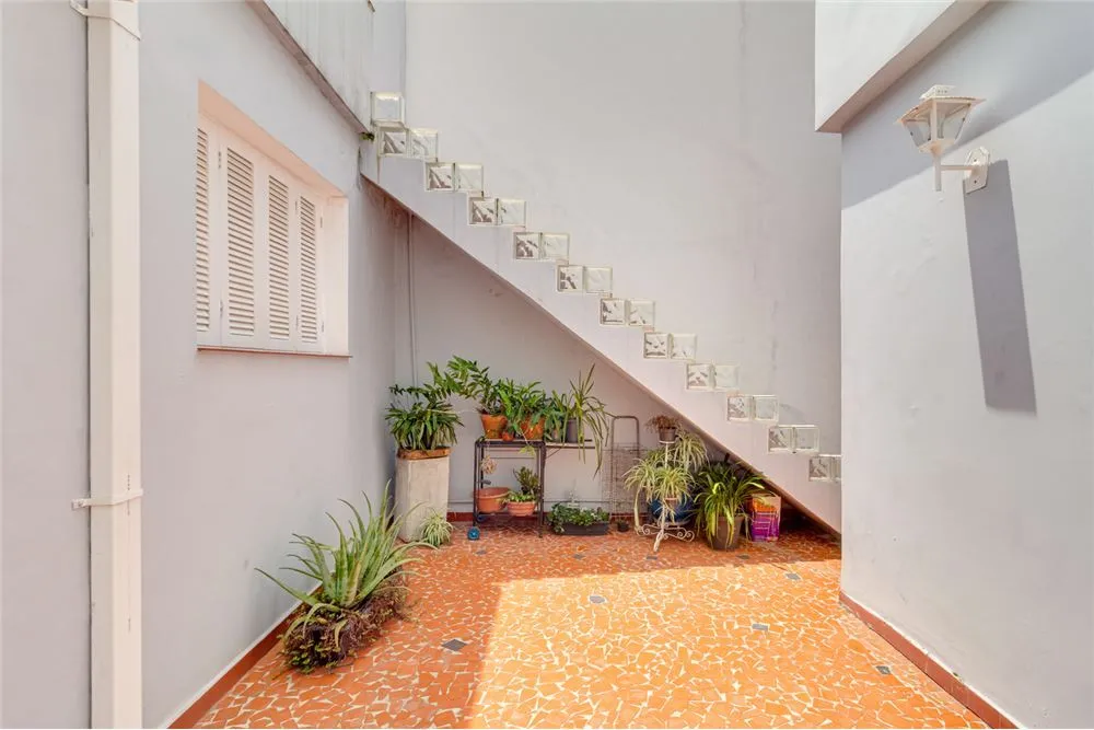 PPI 1946 Casa 601971014-5 - REMAX Empire Exclusividades PPI 1946 Casa 601971014-5 - REMAX Empire Exclusividades