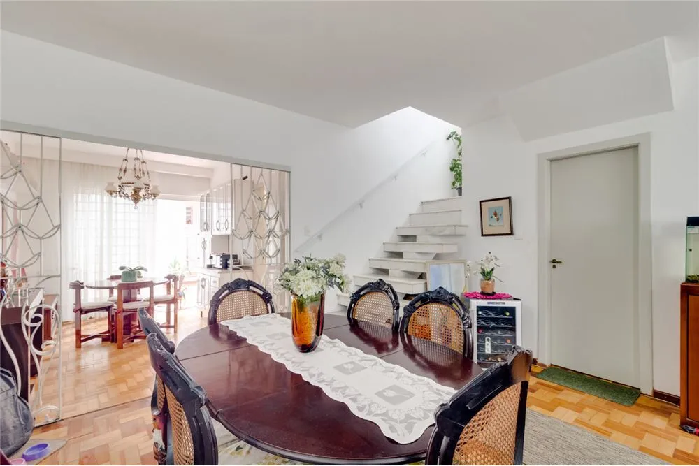 PPI 1946 Casa 601971014-5 - REMAX Empire Exclusividades PPI 1946 Casa 601971014-5 - REMAX Empire Exclusividades