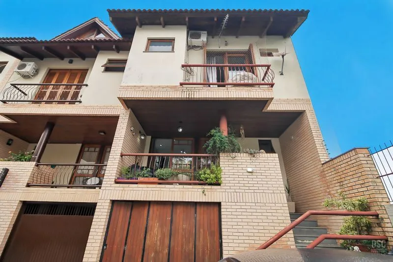 IER 135 Casa 3711-100 - Menegotto Exclusividades
