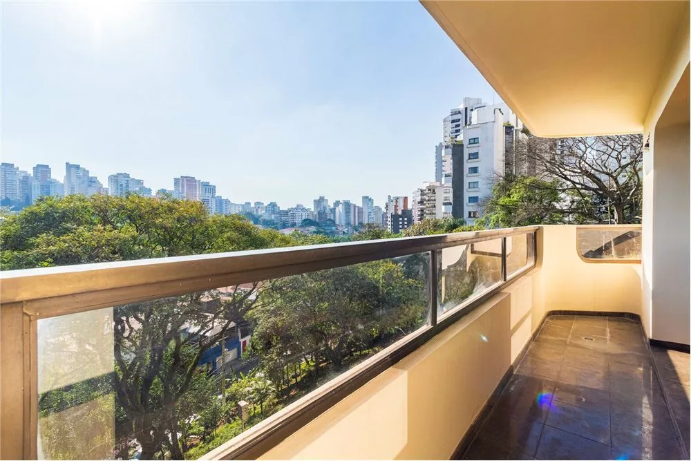 HEEEDS 303 Apto 601081019-7 - REMAX Lepex Exclusividades HEEEDS 303 Apto 601081019-7 - REMAX Lepex Exclusividades