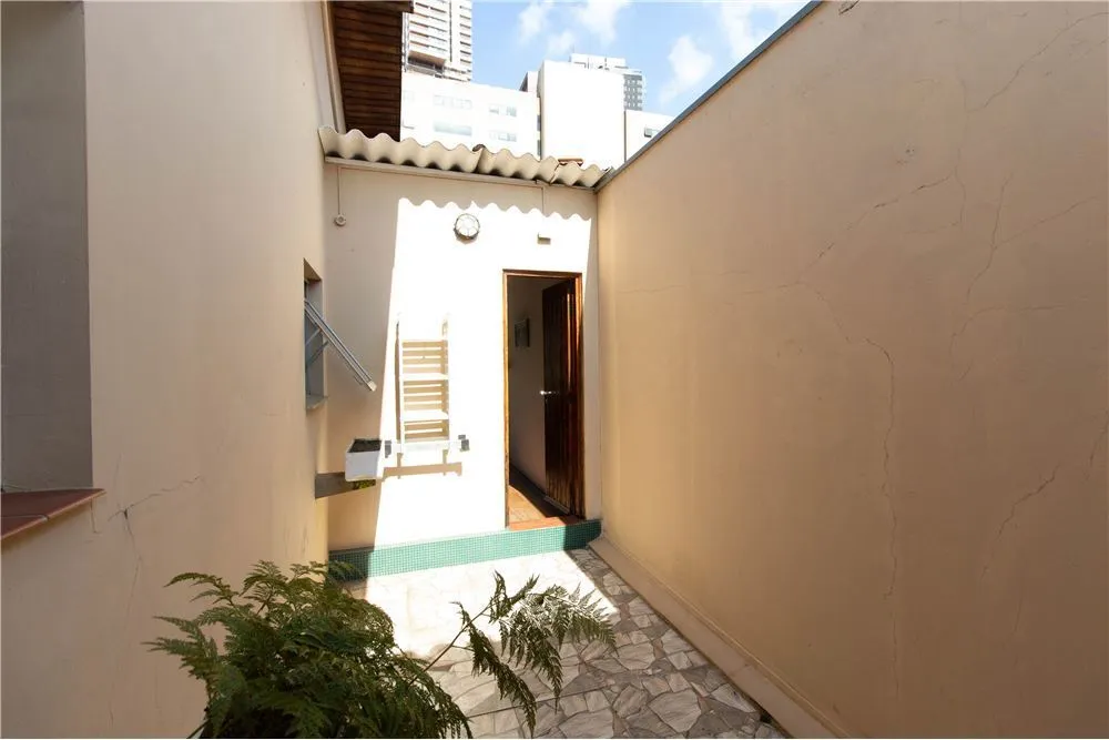 JDACJB 1 Casa 601971018-1039 - REMAX Empire Exclusividades JDACJB 1 Casa 601971018-1039 - REMAX Empire Exclusividades