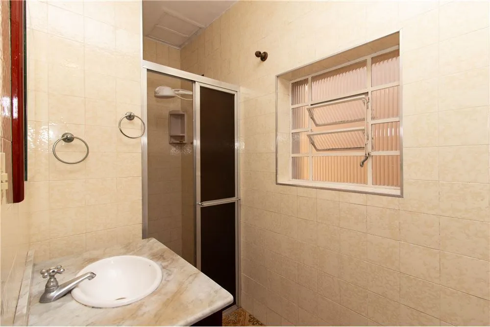 JDACJB 1 Casa 601971018-1039 - REMAX Empire Exclusividades JDACJB 1 Casa 601971018-1039 - REMAX Empire Exclusividades