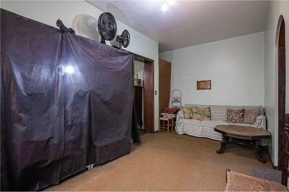 PIC 129 Casa 612481035-49 - REMAX Andar de Cima Exclusividades PIC 129 Casa 612481035-49 - REMAX Andar de Cima Exclusividades