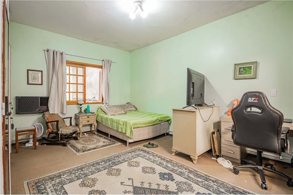 PIC 129 Casa 612481035-49 - REMAX Andar de Cima Exclusividades PIC 129 Casa 612481035-49 - REMAX Andar de Cima Exclusividades
