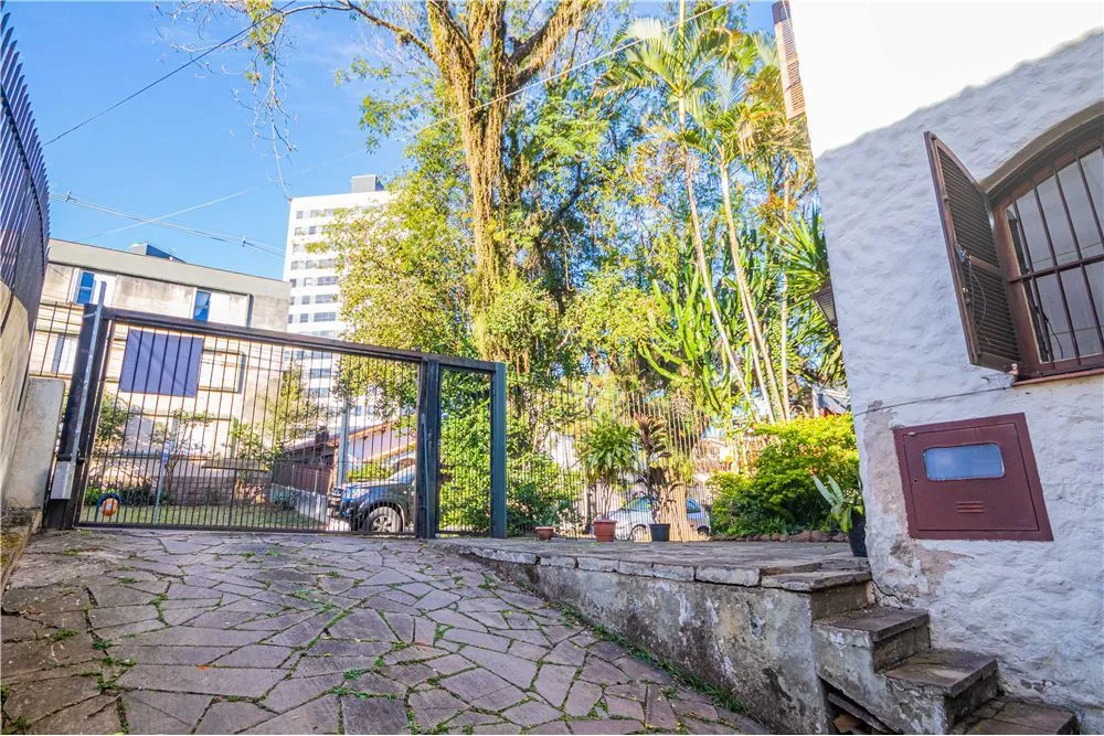 PIC 129 Casa 612481035-49 - REMAX Andar de Cima Exclusividades PIC 129 Casa 612481035-49 - REMAX Andar de Cima Exclusividades