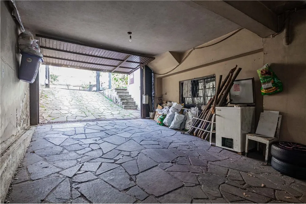 PIC 129 Casa 612481035-49 - REMAX Andar de Cima Exclusividades PIC 129 Casa 612481035-49 - REMAX Andar de Cima Exclusividades