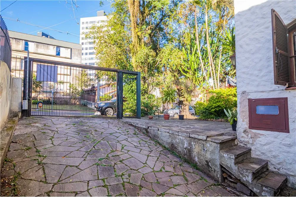 PIC 129 Casa 612481035-49 - REMAX Andar de Cima Exclusividades PIC 129 Casa 612481035-49 - REMAX Andar de Cima Exclusividades