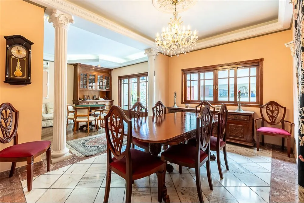 RPST 231 Casa 601971018-1076 - REMAX Empire Exclusividades RPST 231 Casa 601971018-1076 - REMAX Empire Exclusividades