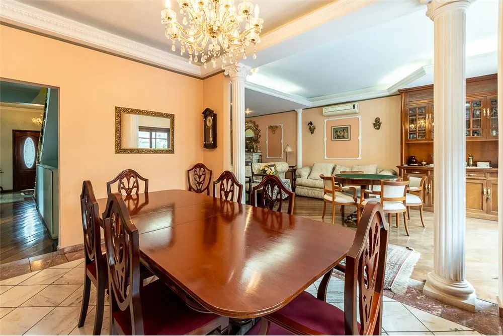 RPST 231 Casa 601971018-1076 - REMAX Empire Exclusividades RPST 231 Casa 601971018-1076 - REMAX Empire Exclusividades