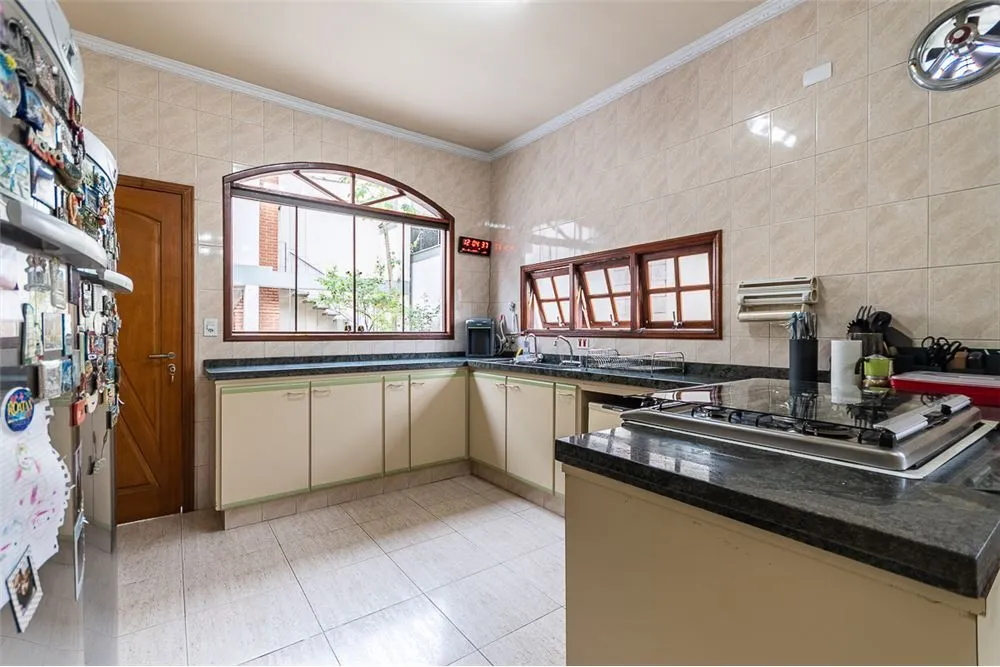 RPST 231 Casa 601971018-1076 - REMAX Empire Exclusividades RPST 231 Casa 601971018-1076 - REMAX Empire Exclusividades