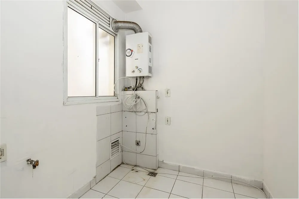 HJAF 411 Apto 610291021-119 - REMAX Capital Park Exclusividades