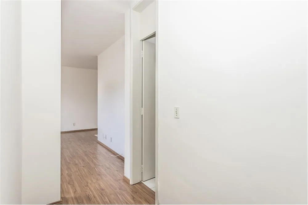 HJAF 411 Apto 610291021-119 - REMAX Capital Park Exclusividades