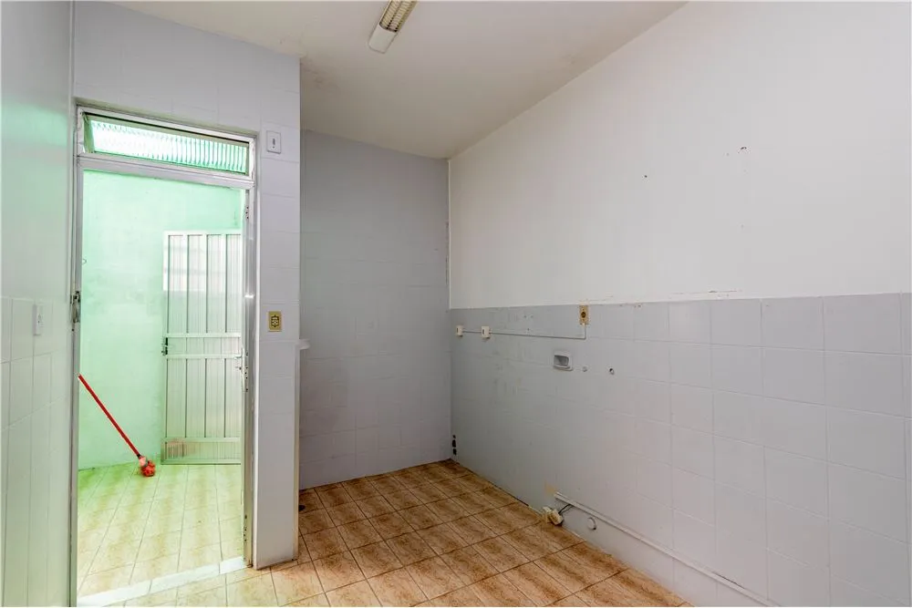 SMG2DJ 269 Prédio 612481058-8 - REMAX Andar de Cima Exclusividades SMG2DJ 269 Prédio 612481058-8 - REMAX Andar de Cima Exclusividades