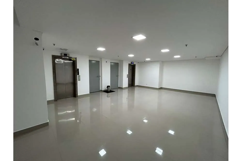 SCGODS 655 Sala 601081019-14 - REMAX Lepex Exclusividades SCGODS 655 Sala 601081019-14 - REMAX Lepex Exclusividades