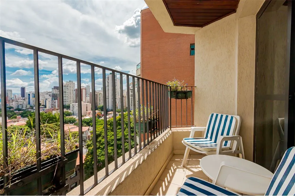 PDER 41 Apto 601081044-21 - REMAX Lepex Exclusividades PDER 41 Apto 601081044-21 - REMAX Lepex Exclusividades