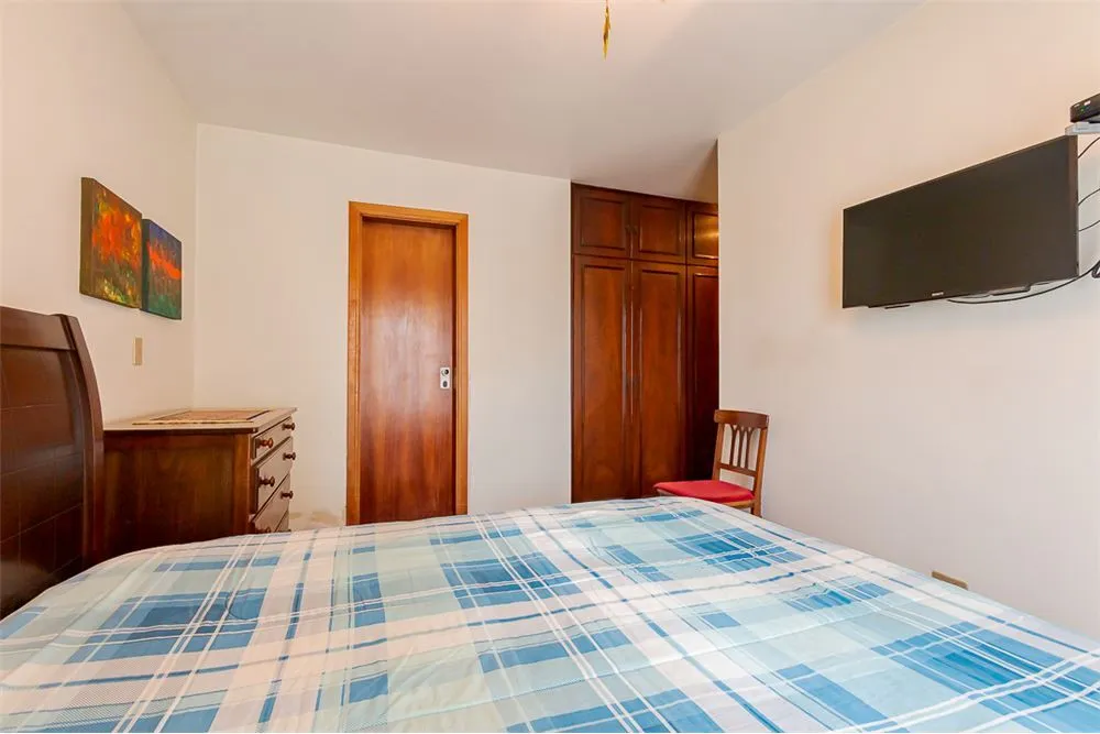 PDER 41 Apto 601081044-21 - REMAX Lepex Exclusividades PDER 41 Apto 601081044-21 - REMAX Lepex Exclusividades