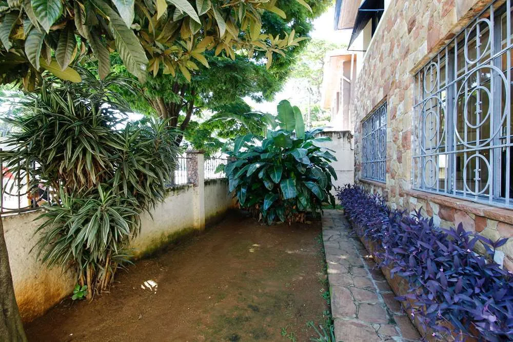 II 1972 Prédio 601971014-156 - REMAX Empire Exclusividades II 1972 Prédio 601971014-156 - REMAX Empire Exclusividades