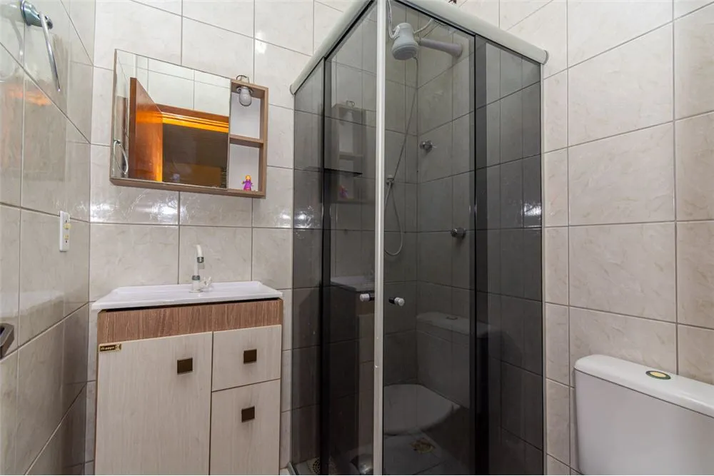 SJM 61 Casa 610241001-84 - REMAX 520 Exclusividades SJM 61 Casa 610241001-84 - REMAX 520 Exclusividades