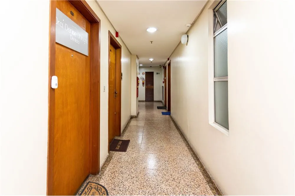 FCC 1636 Sala 612521010-66 - REMAX Place Exclusividades FCC 1636 Sala 612521010-66 - REMAX Place Exclusividades