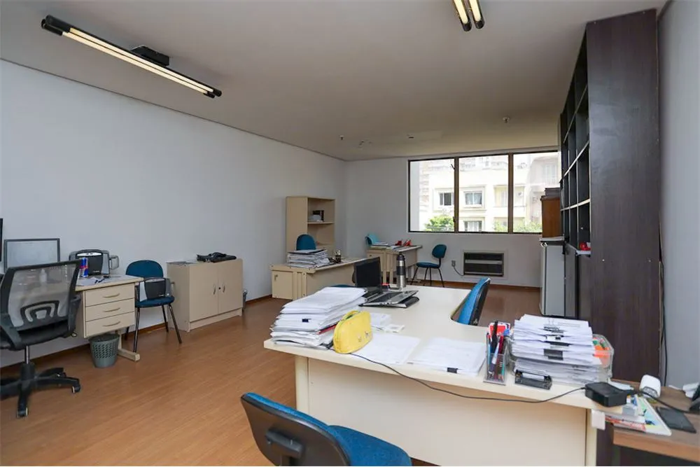 FCC 1636 Sala 612521010-66 - REMAX Place Exclusividades FCC 1636 Sala 612521010-66 - REMAX Place Exclusividades