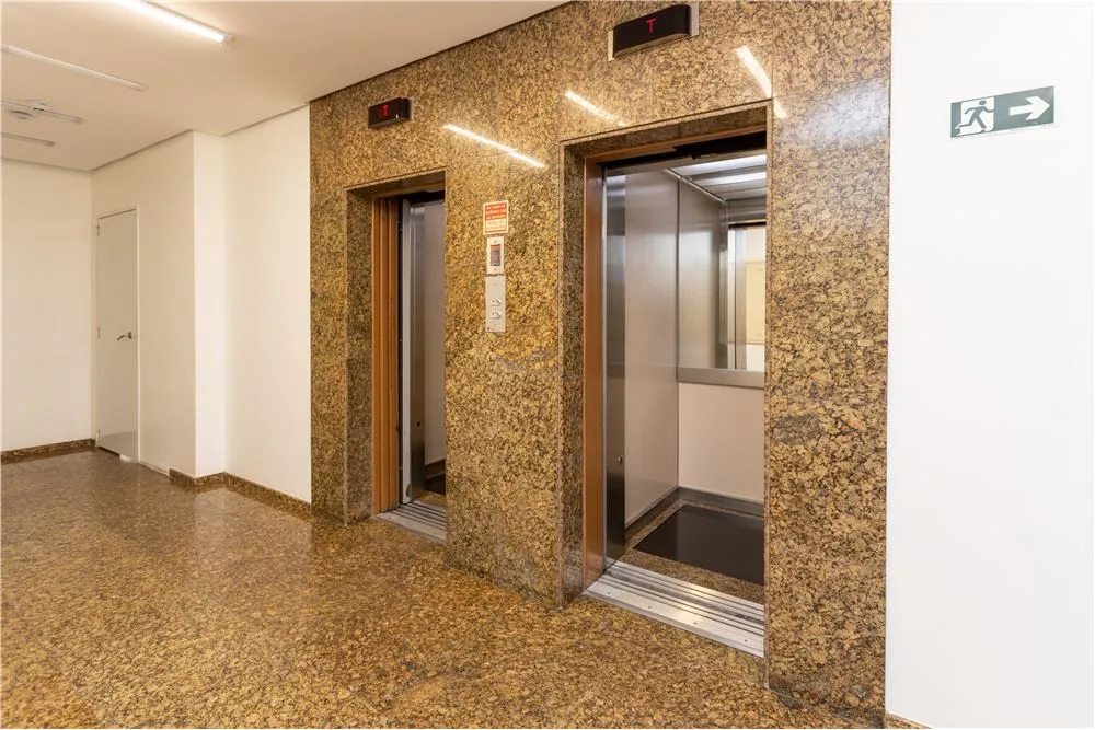 FCC 1636 Sala 612521010-66 - REMAX Place Exclusividades FCC 1636 Sala 612521010-66 - REMAX Place Exclusividades