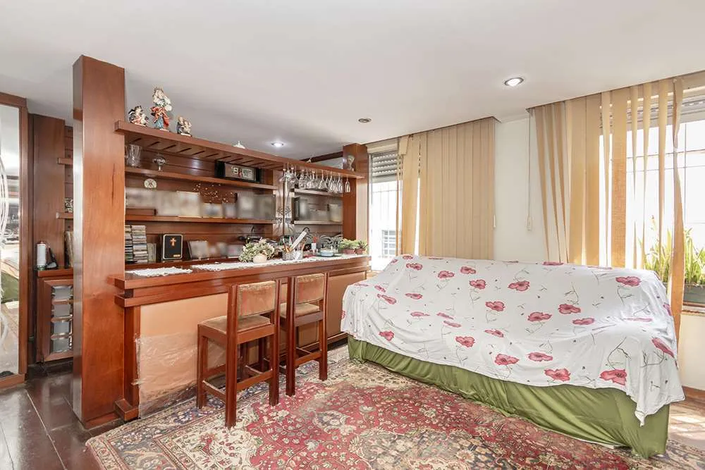 PEDQ 786 Apto 610291021-124 - REMAX Capital Park Exclusividades