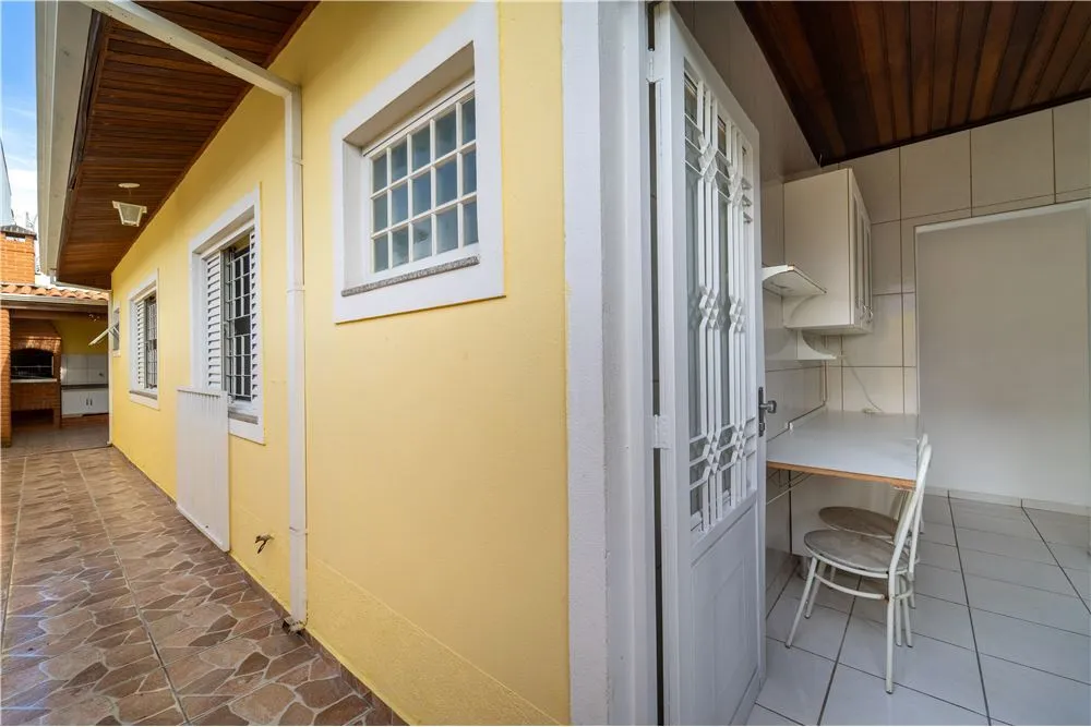PSLFA 292 Casa 690591001-16 - REMAX Máxima Exclusividades PSLFA 292 Casa 690591001-16 - REMAX Máxima Exclusividades