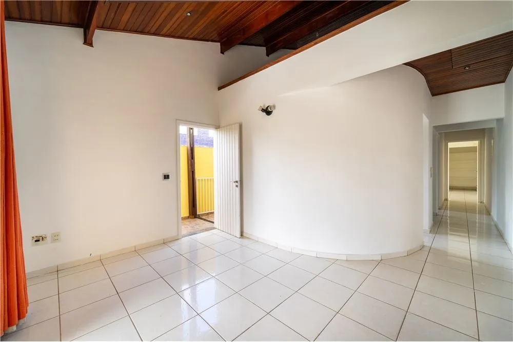 PSLFA 292 Casa 690591001-16 - REMAX Máxima Exclusividades PSLFA 292 Casa 690591001-16 - REMAX Máxima Exclusividades