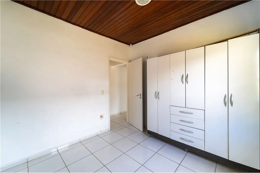 PSLFA 292 Casa 690591001-16 - REMAX Máxima Exclusividades PSLFA 292 Casa 690591001-16 - REMAX Máxima Exclusividades