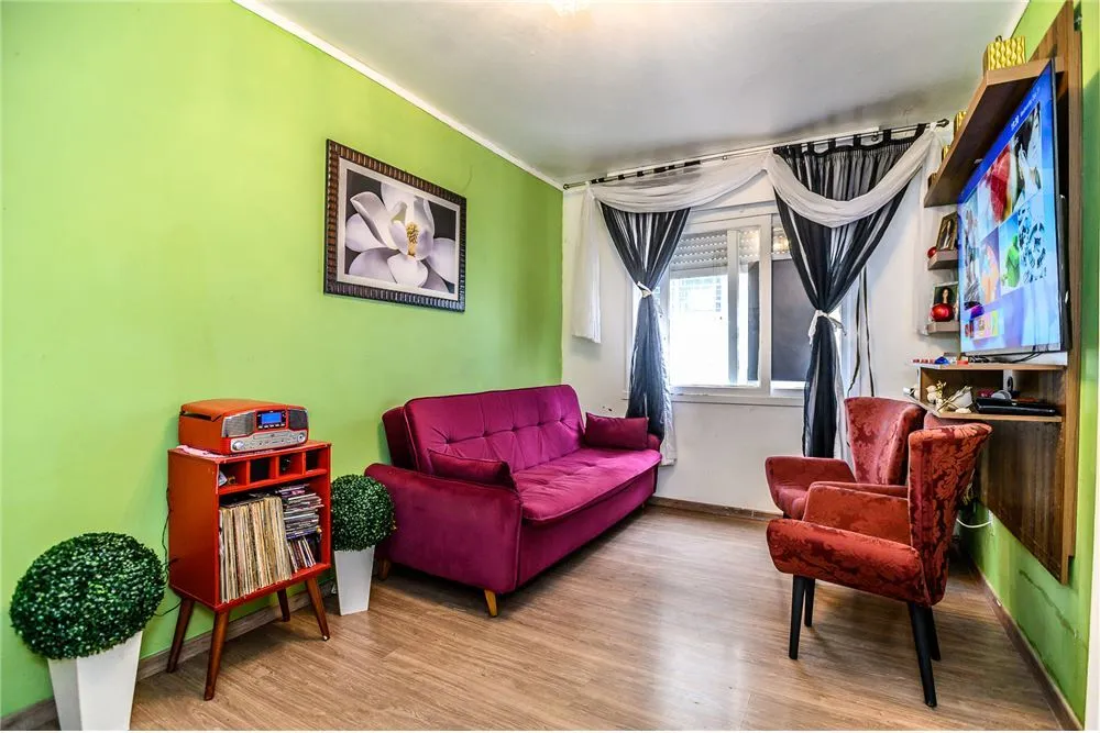 VIDS 208 Apto 612481063-5 - REMAX Andar de Cima Exclusividades