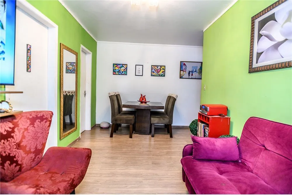 VIDS 208 Apto 612481063-5 - REMAX Andar de Cima Exclusividades
