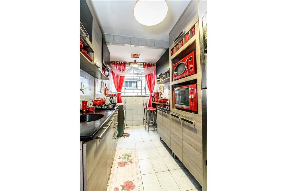 VIDS 208 Apto 612481063-5 - REMAX Andar de Cima Exclusividades