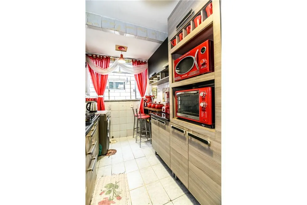 VIDS 208 Apto 612481063-5 - REMAX Andar de Cima Exclusividades