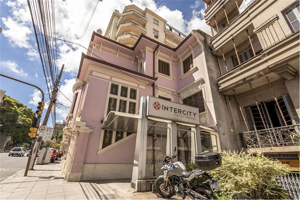 II 811 Apto 612481066-201 - REMAX Andar de Cima Exclusividades