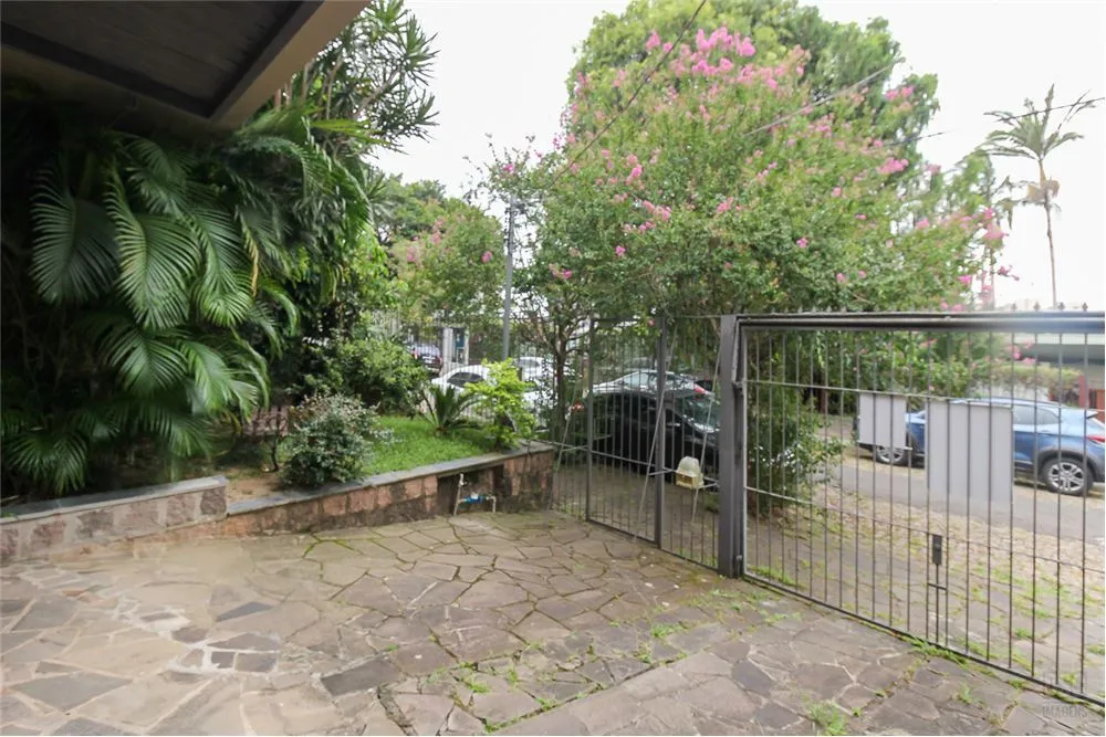 BVSADPB 235 Casa 612521044-22 - REMAX Place Exclusividades