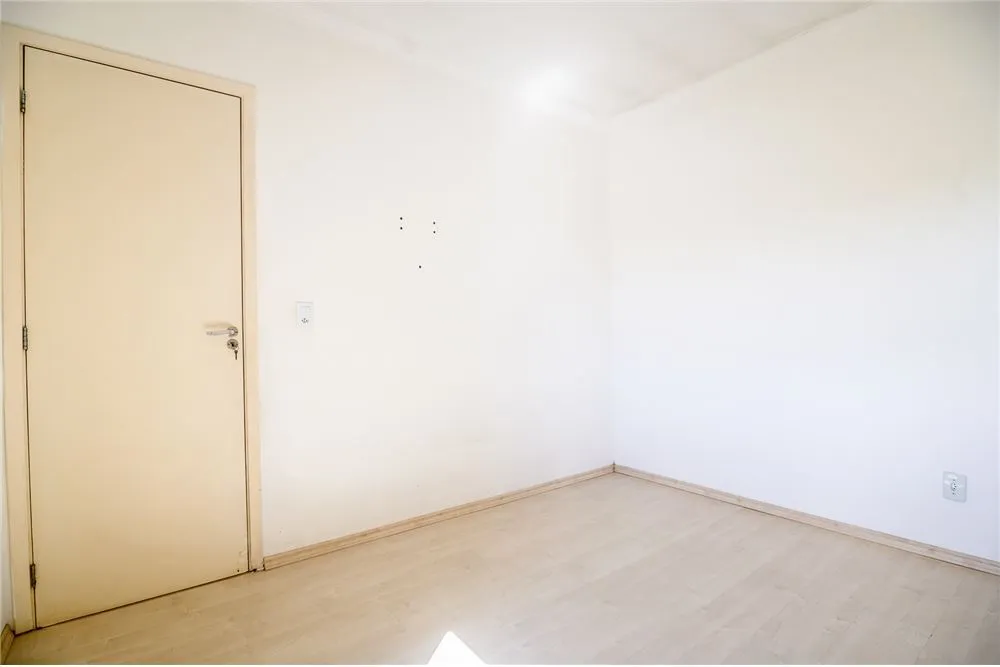NMA 300 Apto 612481068-110 - REMAX Andar de Cima Exclusividades NMA 300 Apto 612481068-110 - REMAX Andar de Cima Exclusividades