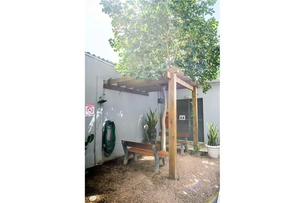 NMA 300 Apto 612481068-110 - REMAX Andar de Cima Exclusividades NMA 300 Apto 612481068-110 - REMAX Andar de Cima Exclusividades