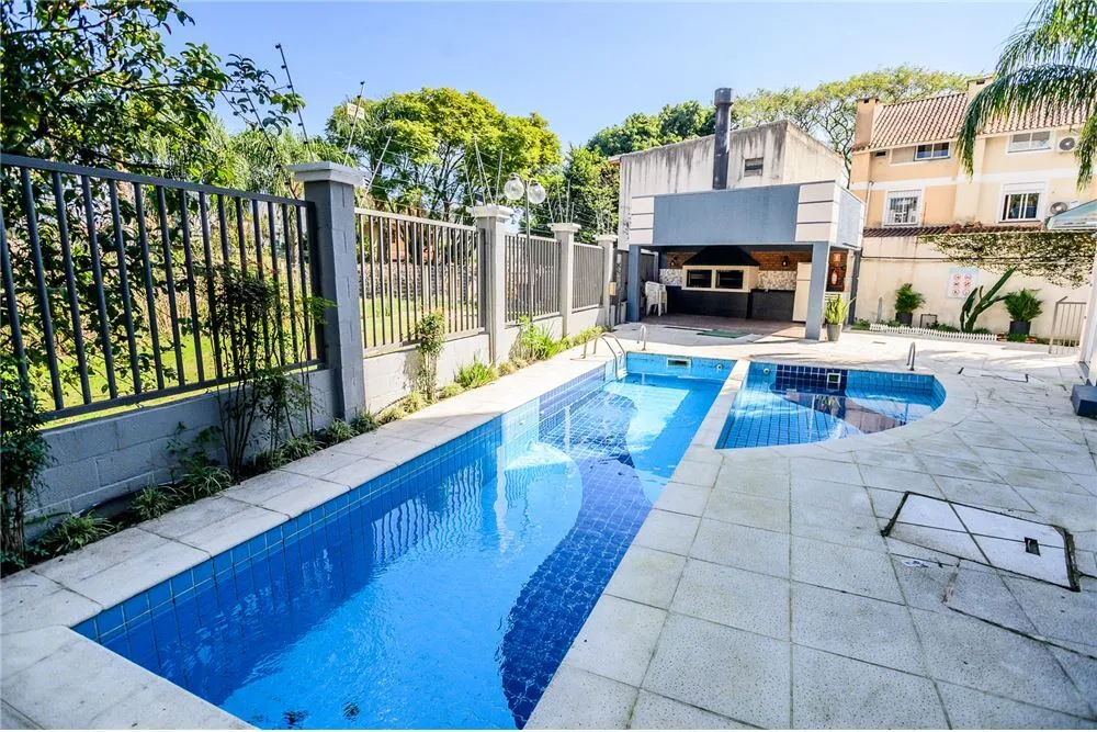 NMA 300 Apto 612481068-110 - REMAX Andar de Cima Exclusividades NMA 300 Apto 612481068-110 - REMAX Andar de Cima Exclusividades