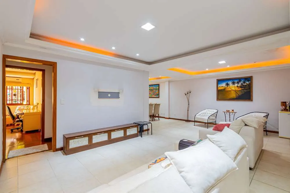 TSNDDF 429 Casa 612481066-215 - REMAX Andar de Cima Exclusividades TSNDDF 429 Casa 612481066-215 - REMAX Andar de Cima Exclusividades