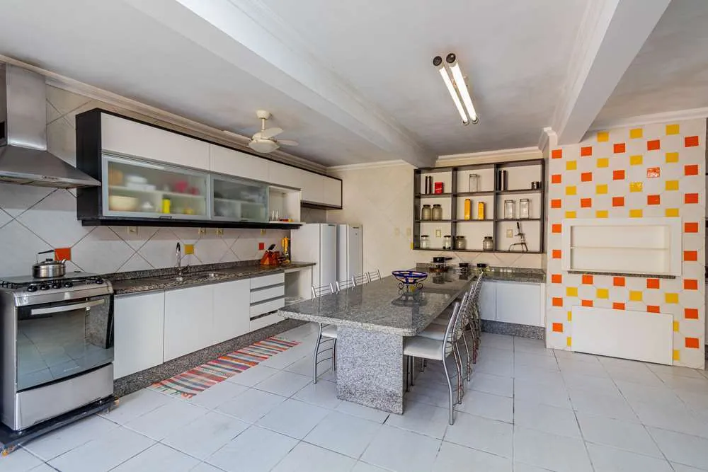TSNDDF 429 Casa 612481066-215 - REMAX Andar de Cima Exclusividades TSNDDF 429 Casa 612481066-215 - REMAX Andar de Cima Exclusividades