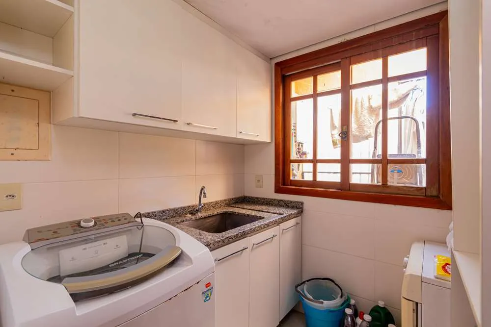 TSNDDF 429 Casa 612481066-215 - REMAX Andar de Cima Exclusividades TSNDDF 429 Casa 612481066-215 - REMAX Andar de Cima Exclusividades