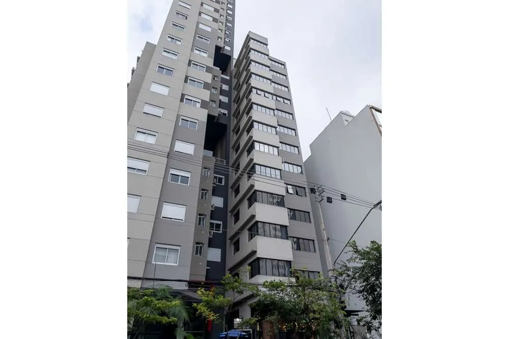 HCB 652 Sala 601081011-28 - REMAX Lepex Exclusividades HCB 652 Sala 601081011-28 - REMAX Lepex Exclusividades