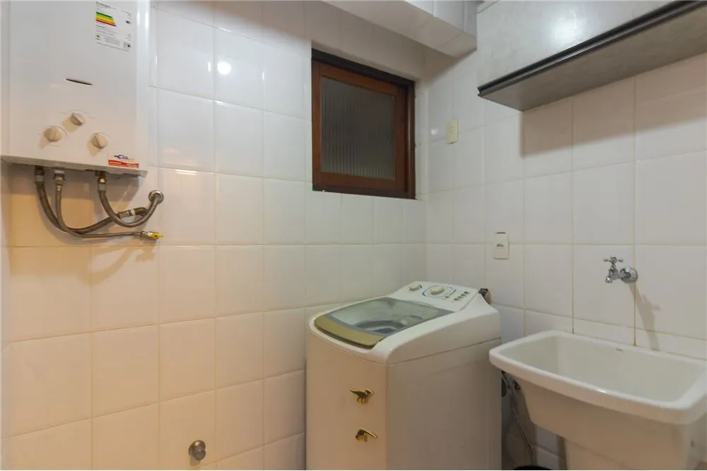 PDBPC 230 Apto 612481080-16 - REMAX Andar de Cima Exclusividades