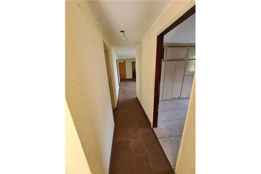 VRHM 35 Casa 602051002-2 - REMAX B Loyalty Exclusividades VRHM 35 Casa 602051002-2 - REMAX B Loyalty Exclusividades