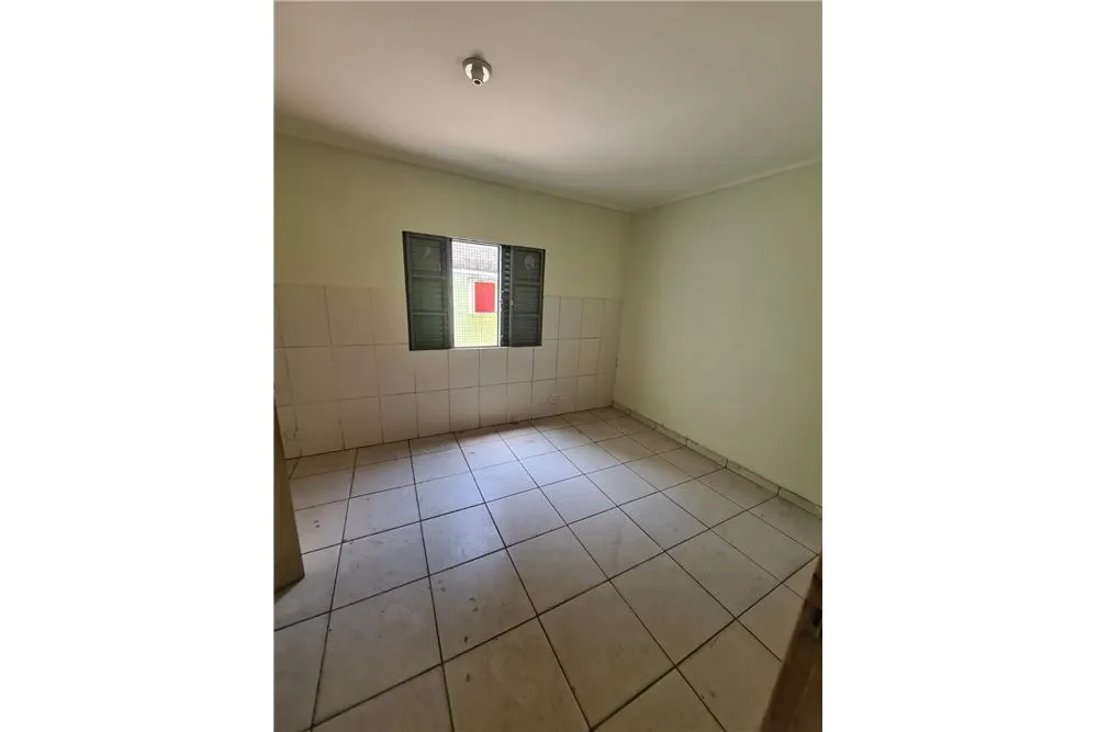 VRHM 35 Casa 602051002-2 - REMAX B Loyalty Exclusividades VRHM 35 Casa 602051002-2 - REMAX B Loyalty Exclusividades