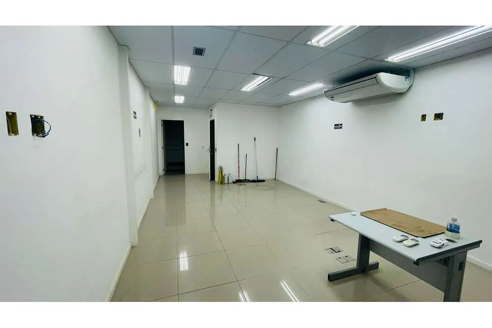 VNCDAV 237 Sala 601481005-97 - REMAX Comunità Exclusividades VNCDAV 237 Sala 601481005-97 - REMAX Comunità Exclusividades