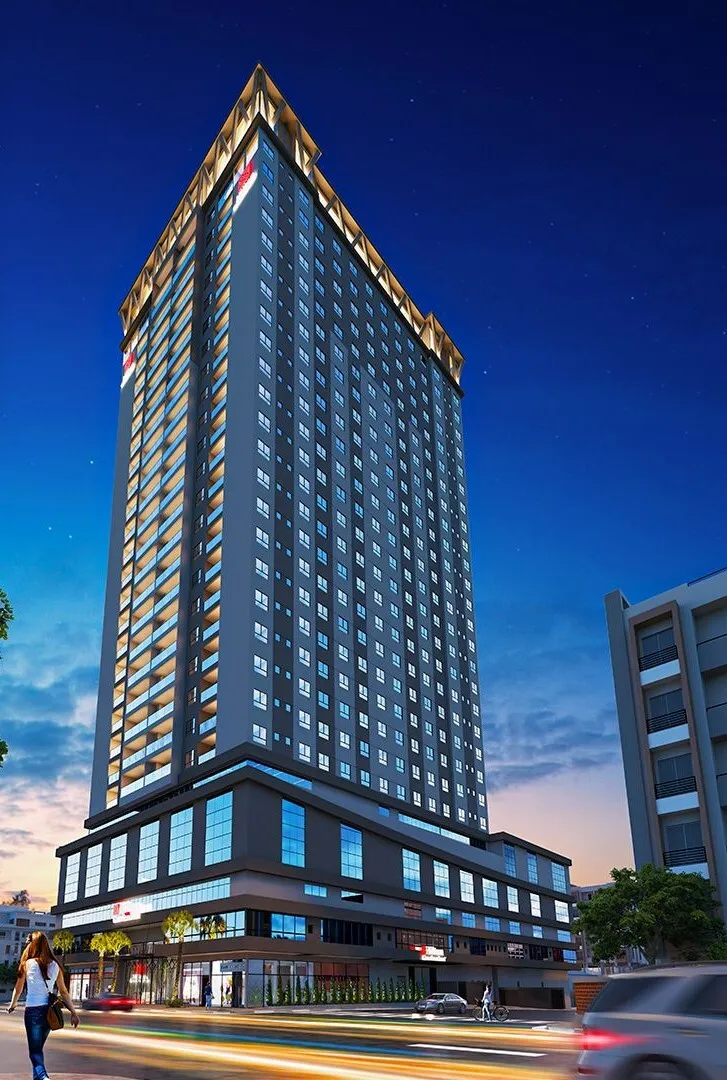 Hilton Garden - Comercial